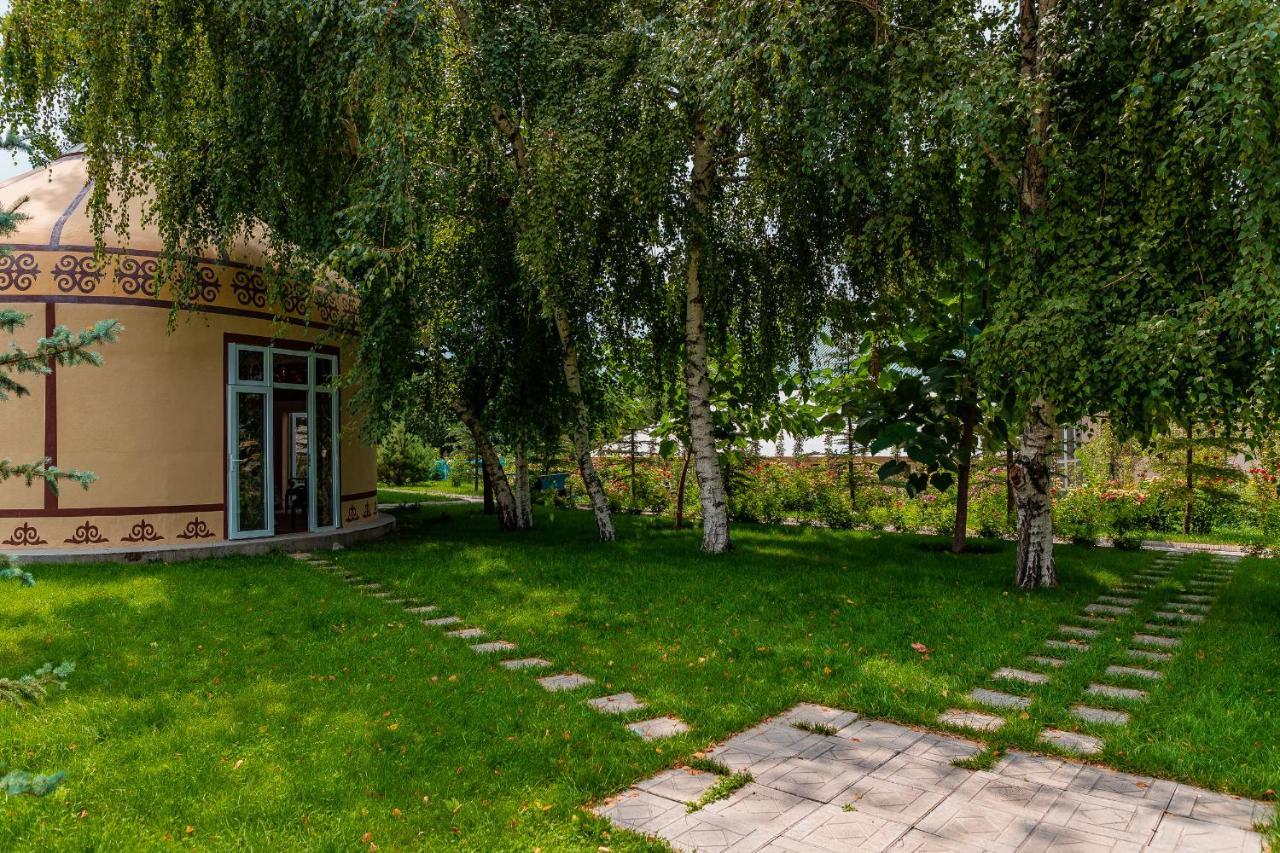 Gоlden Dragon Villa Hotel Bischkek Exterior foto